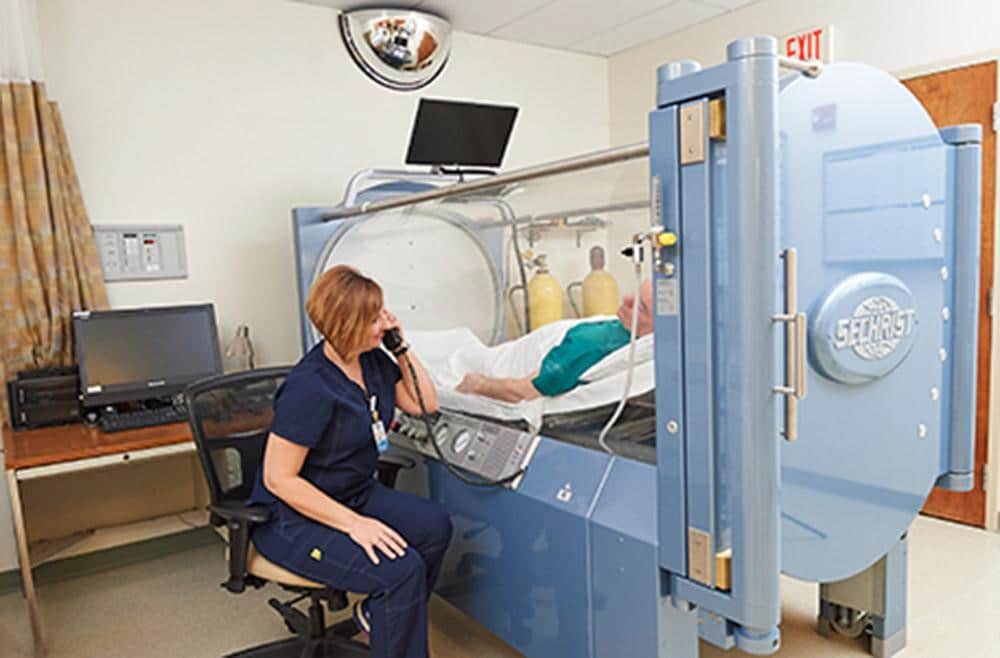 Hyperbaric Chamber for Wound Healing